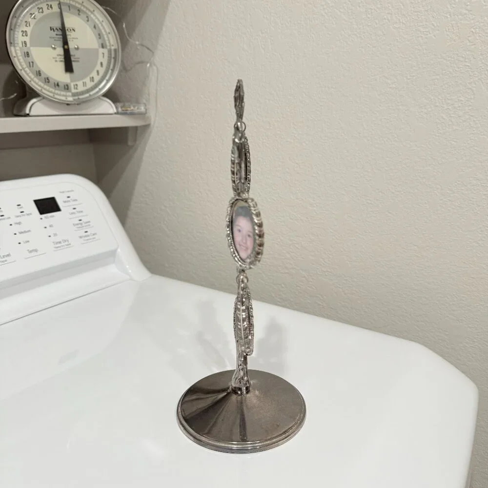 Vintage Silver Photo Tree with Roses - Picture 6 of 17